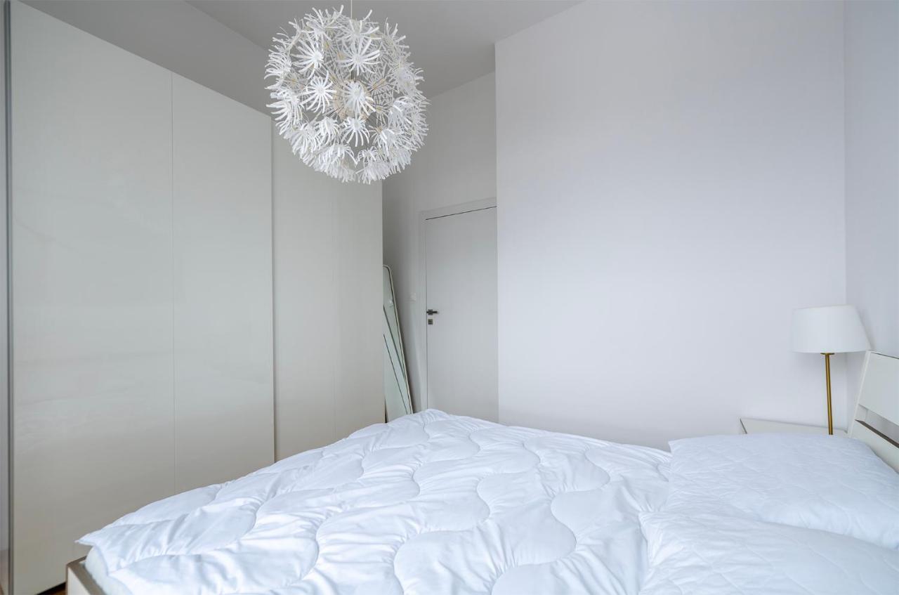 Penthouse With A View Of Lodz & Free Parking 아파트 외부 사진